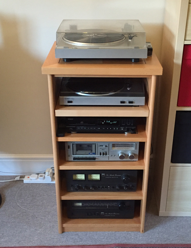 custom-beech-hifi-unit-3-1.jpg