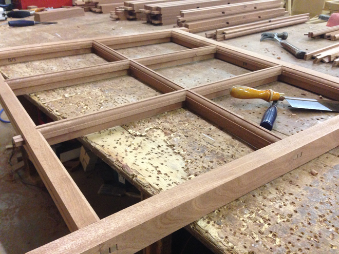 sapele-box-sash-window-1-1.jpg
